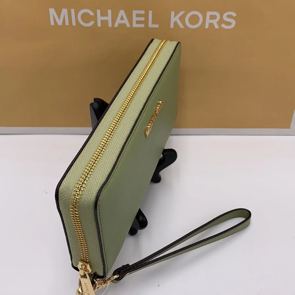 MICHAEL KORS Leather Continental Wristlet Phone Case Wallet Light Sage NWT